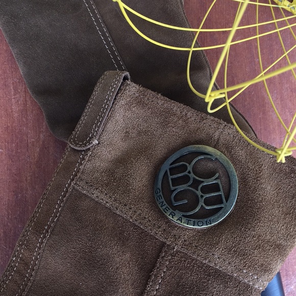 BNWOT BCBG Generation leather boots - Picture 2 of 4